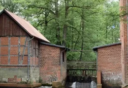 Stauanlage und Mühle (Unterwasser)